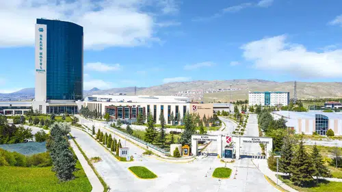Konya'nın en yeni üniversitesi yükseliyor: İnşaat hızlandı