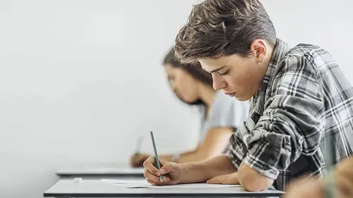 Binlerce öğrenci bekliyordu: İOKBS giriş yerleri erişeme açıldı