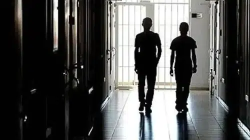 Çocuk suçlarında artık anne baba da sorumlu olacak