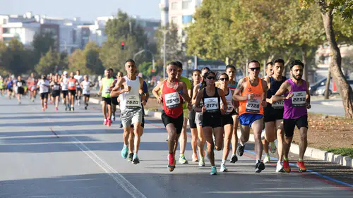 Konya'da yollar kapanacak: Pazar günü trafiğe çıkacaklar dikkat
