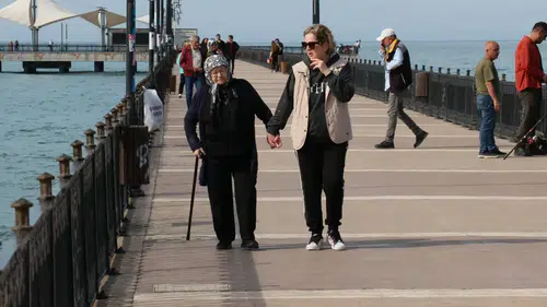 "Kışlıkları kaldırın" mesajı geldi: Termometreler 20 dereceyi görecek