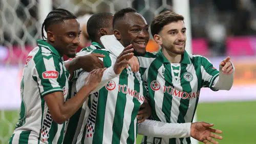 Konyaspor, Süper Lig'de yola devam: Matematiksel olarak garantiledi