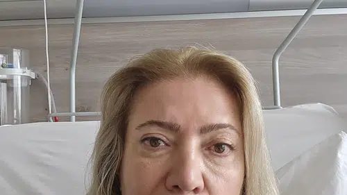 Güzellik merkezinde şok: "Kırışıklık için gittim, yüz felciyle çıktım"
