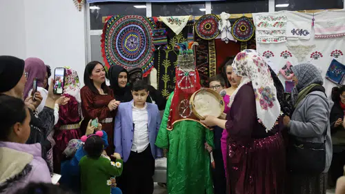 Konya şalvarlar Yiğit Elma için giyildi: 184 bin TL'lik bağış
