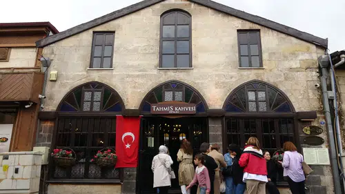 Dünyanın en eski kahvehanesi: Şehrin simgesi haline geldi