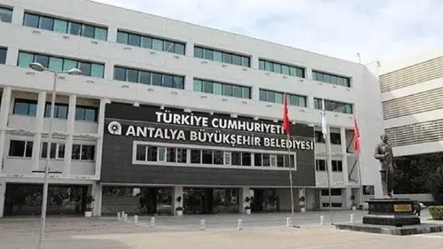 Antalya Büyükşehir Belediyesi'ne operasyon: Çok sayıda kişiye gözaltı