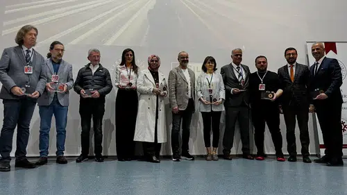 Konya'da renkli program: Işığın İzinde ödülleri sahiplerini buldu