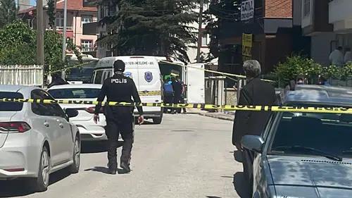Konya'da anne ve babasını öldüren zanlı parkta eli kanlı bulunmuş