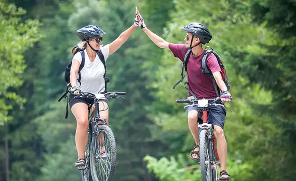 Yağmurlu havada bisiklet sürmek: Konyalı velesbit sürüş uzmanlarından hayat kurtaran öneriler