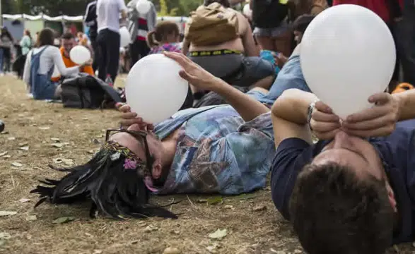 Gülme gazı doktor reçetesine mi girecek: Depresyon belirtilerini hızla hafifletebilir