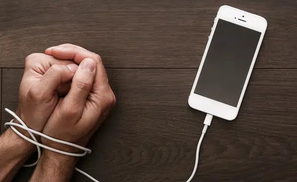 Hepimiz nomofobik mi olduk: Yeni çağın psikolojik rahatsızlıkları