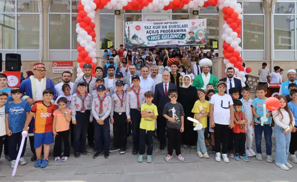 Karatay'da Yaz Kur'an Kurslarına Tarih Yazan Çocuklar ile coşkulu başlangıç