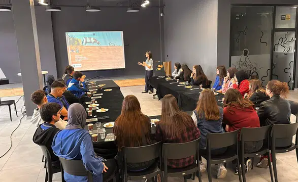 Konya'da üniversite öğrencileri dersleri SİA'da işliyor