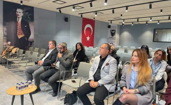 Çocuklar dijital dünyada ne kadar güvende? Dikkat çeken araştırma