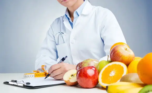 Oruç bitiyor:  Bayram'da sağlıklı beslenmeye dikkat