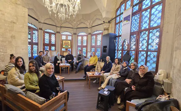 Bir hikâyeden yola çıktılar: Üsküdar Rabia Gülnûş Emetullah sebilinde tiyatroya taze soluk