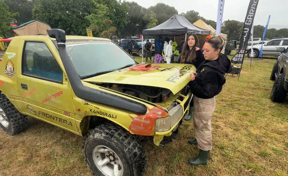 Erkeklere meydan okuyorlar: Off-road dünyasının prensesleri
