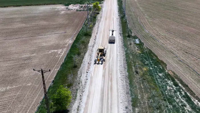Karatay'da uzak mahalleler ve yaylalarda ulaşım standartları yükseliyor