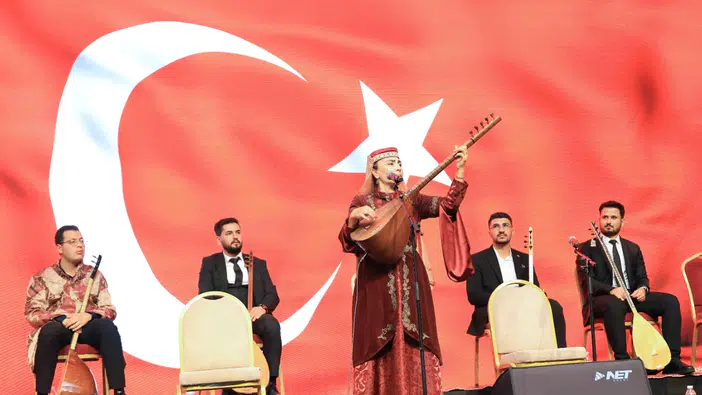 Konya'da sazın ve sözün ustalarından muhteşem final