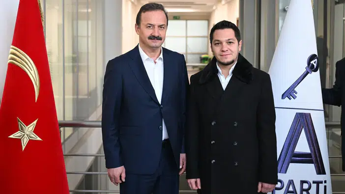 Anahtar Parti Konya’da sıcak saatler: Kavaf yeni Başkan oldu