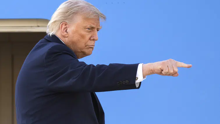 Hürmüz Boğazın'dan geçiş bilmecesi: Trump son noktayı koydu