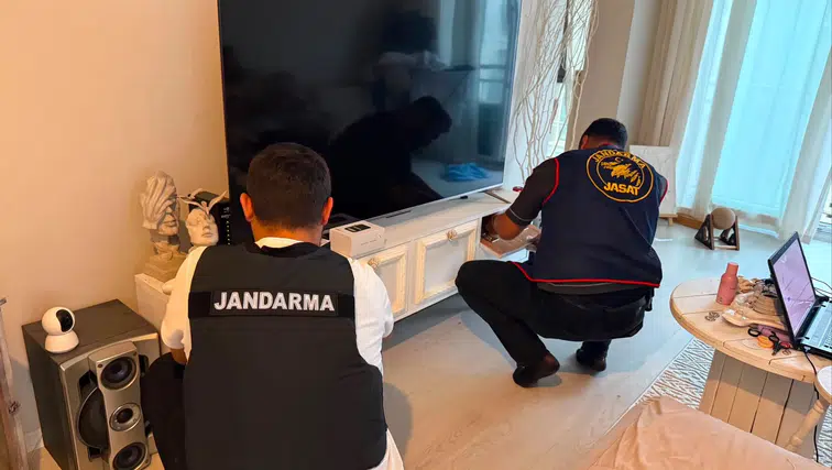 MİT'ten kredi kartı operasyonu: O şebeke çökertildi