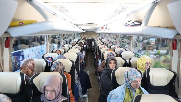 Binlerce ev hanımı Konya'nın yolunu tuttu: Kültür Gezisi düzenleniyor