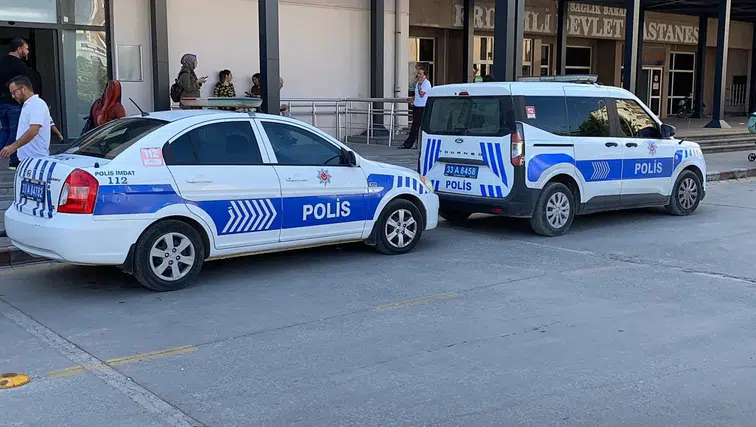 16 yaşındaki anne bebeğini çöpe attı: Kan donduran olay