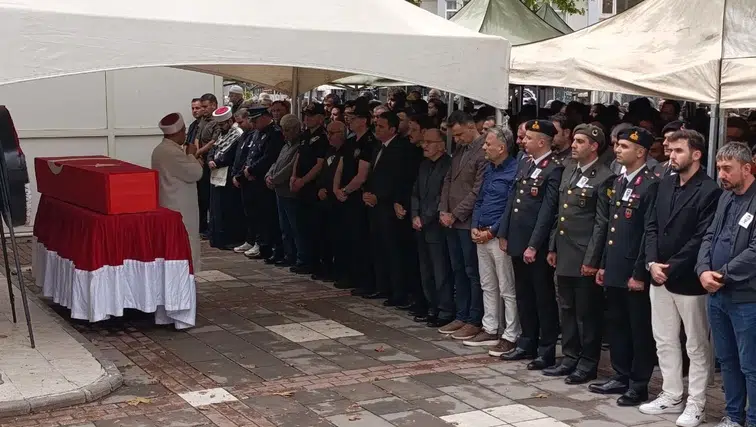 Konya'da Başkomisere acı veda: Özbal, kalbine yenik düştü