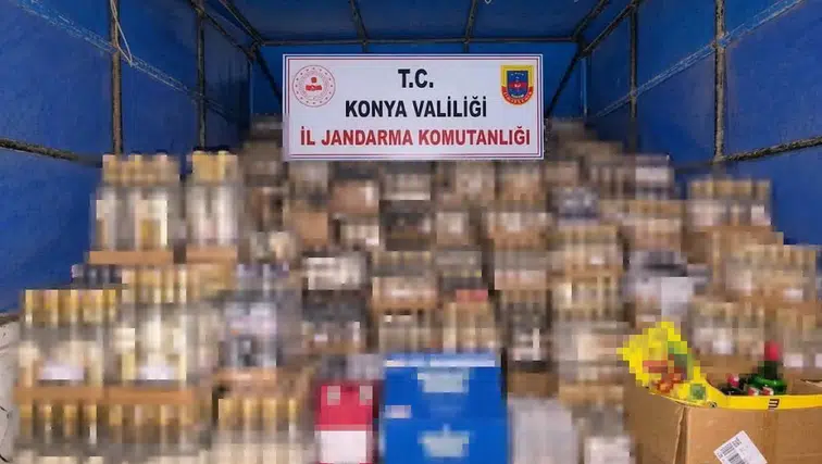 Konya'da kaçakçılara göz açtırılmıyor: Alkol ve sigara yakalandı
