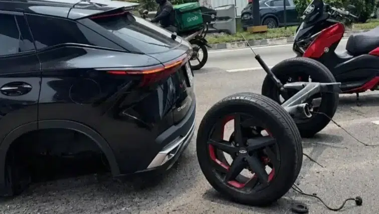 Türkiye'deki araçları da geri çağırdı: İkinci kez aksı yerinden çıktı