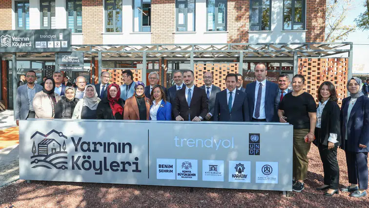 Konya’nın altıncı dijital merkezi Yarma’da açıldı: Yarının Köyleri