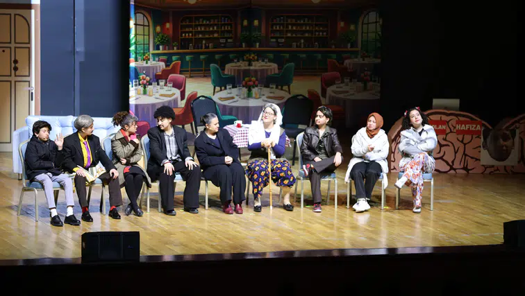 Konya'da kahkaha tufanı: Genç Paldır Güldür tam not aldı