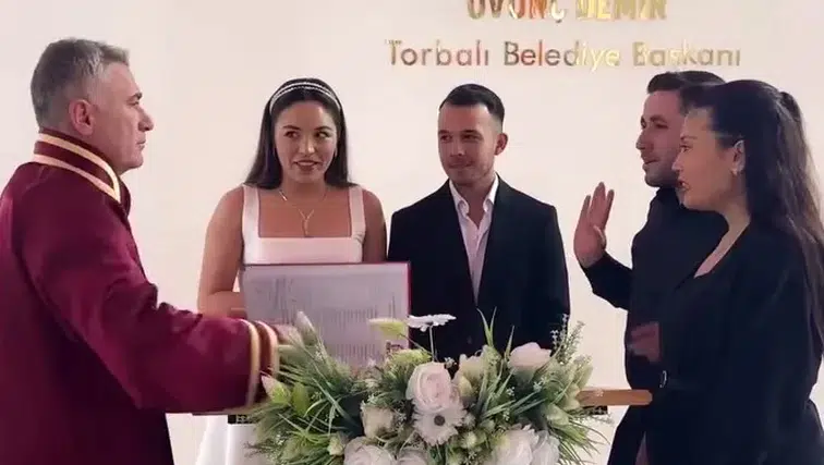 Nikah memuruna şaka yapmak istediler, asıl şakayı memur yaptı