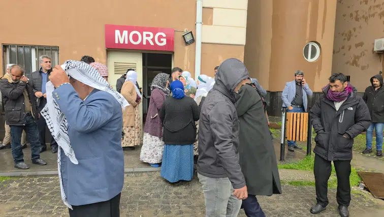 Okul bahçesinde bu kez de yıldırım faciası: İki kuzen yaşamını yitirdi