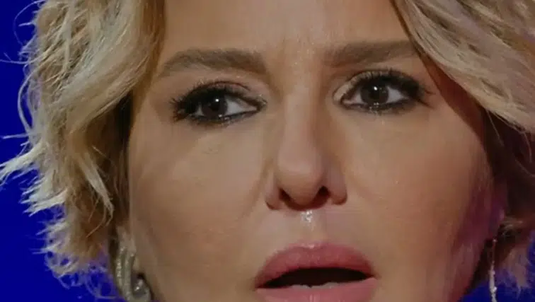 Gülben Ergen'e soruşturma: Bakanlık olayın peşine düştü