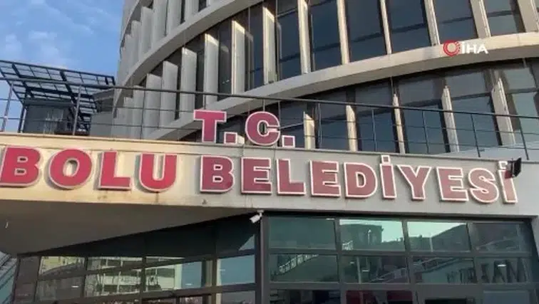 CHP'li Belediyede Jandarma arama yapıyor