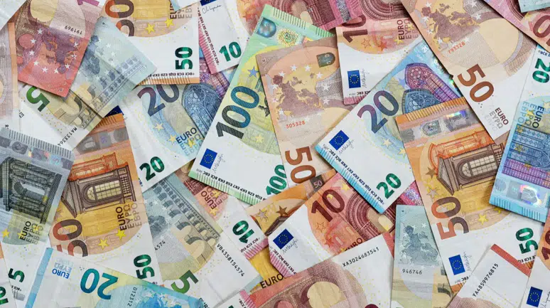 Asgari ücrete iki aşamalı zam geliyor