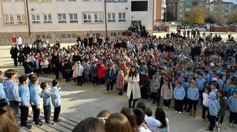 Binlerce öğretmenin beklediği 'ara tatil' kararı