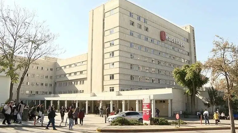 Üniversitede taşlı sopalı kavga: 23 gözaltı