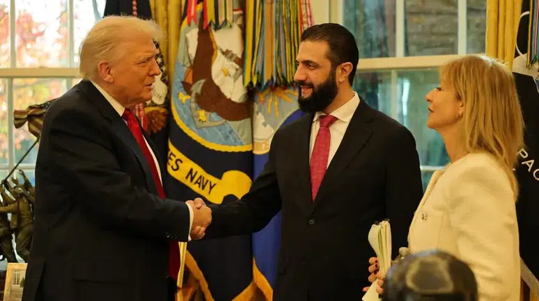 Dünya bu görüşmeye kilitlenmişti: Trump ve eş-Şara bir araya geldi