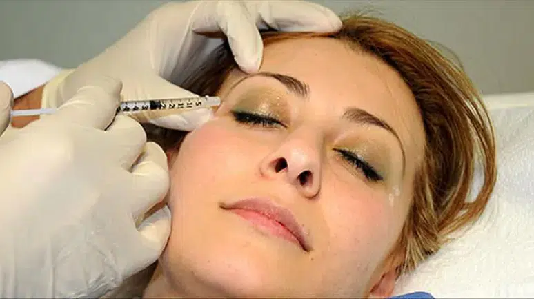 Artık 'öncesi' ve 'sonrası' yok: Doktorlara 'estetik paylaşım' yasağı