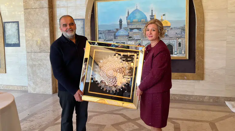 Konya'da Kağıt Rölyef Sergisi Açıldı: Derinliği Anlatan Eller