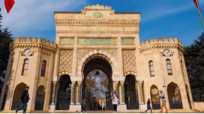 Türkiye'nin üniversite gerçeği: 7 milyona yakın öğrenci var, 2 milyonu mesleki eğitimde