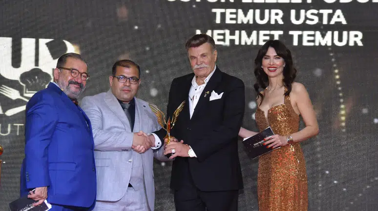 Temur Usta, Konya Mutfağı’nda ödül aldı