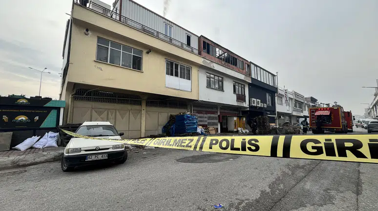 Konya'da korkutan yangın: Şeker imalathanesi alevlere teslim oldu