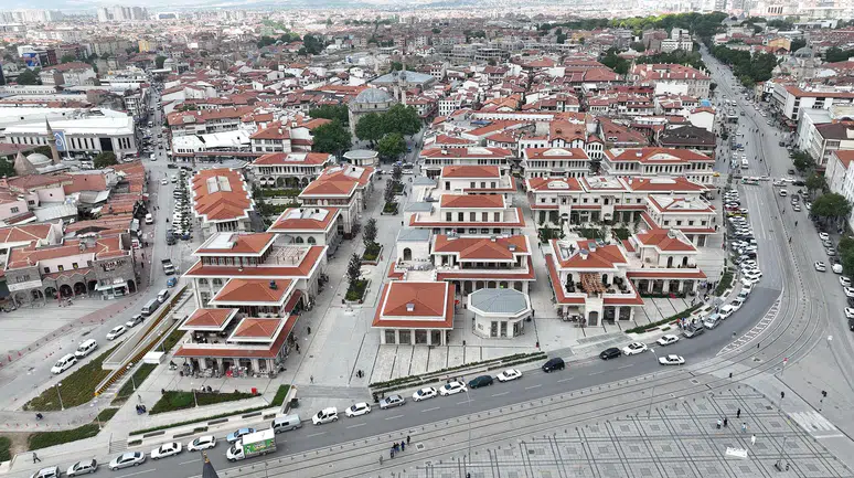 Konya'nın meydanına Butik Otel geliyor: Eski evleri andıracak