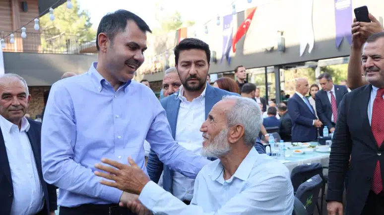 Bakan Kurum: "Milletimizin kafasını bulandırmaya çalışıyorlar"