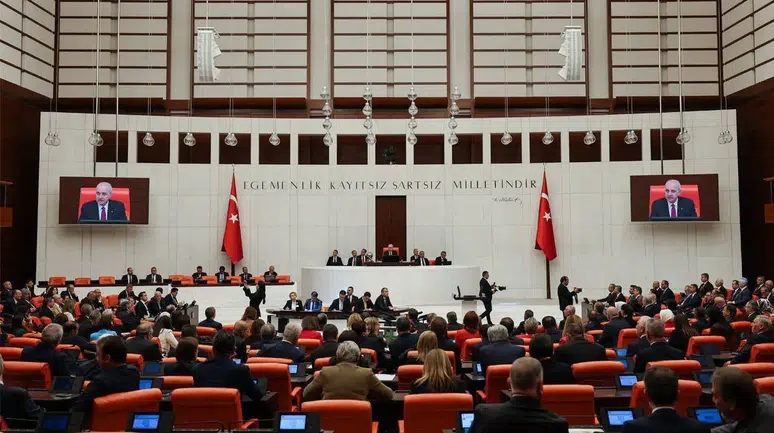 TBMM’nin çalışması süresi uzatıldı