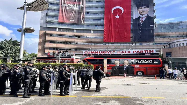 Şimdi ne olacak: Bayram sonrası gözler CHP'de